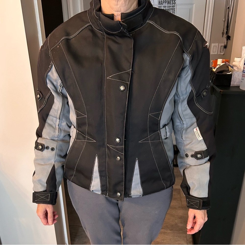 TEKNIC women’s motorcycle jacket size 6.